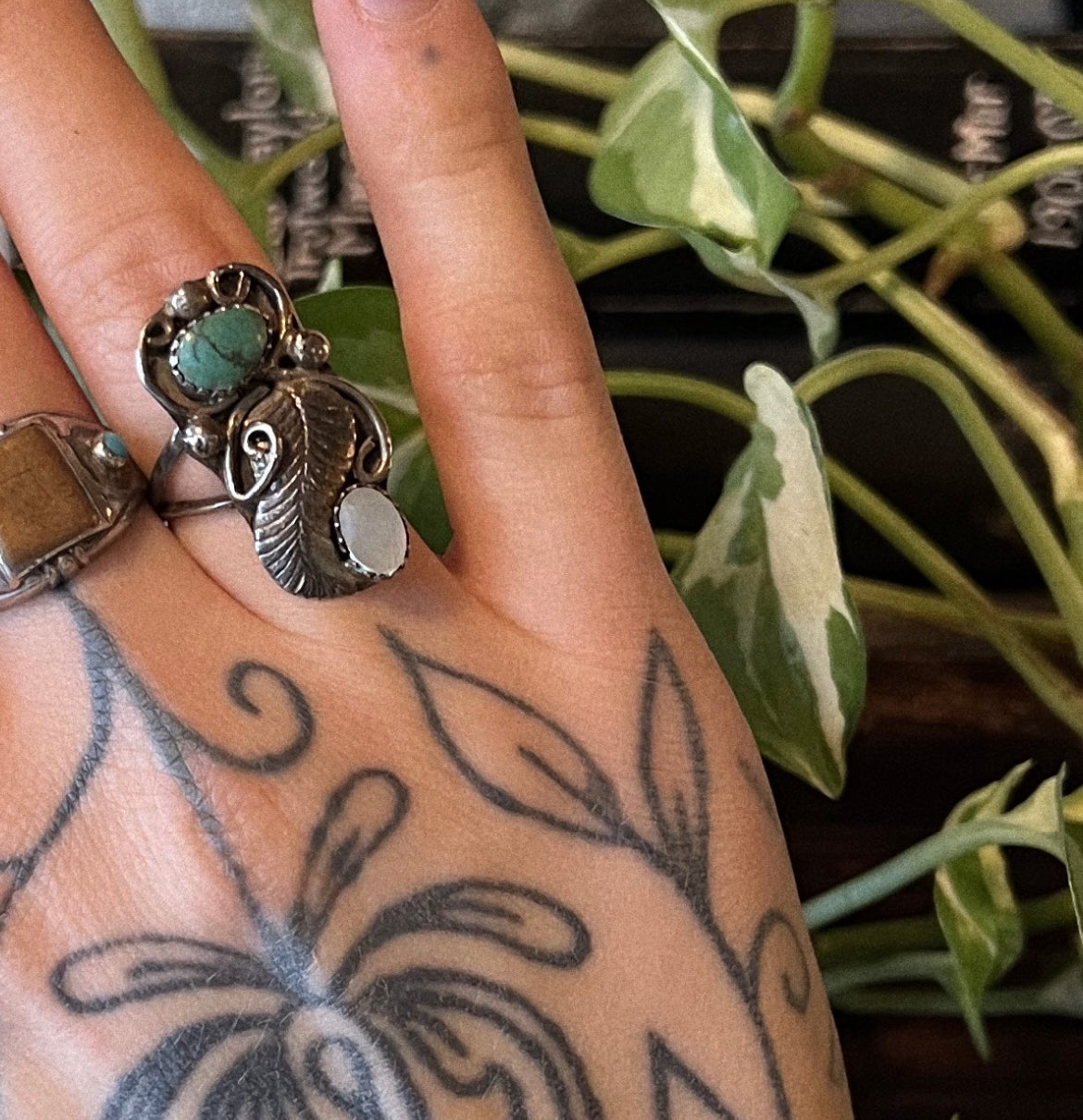 VTG Sterling Silver Turquoise and Smokey Quartz Wreath Ring Size 7.5
