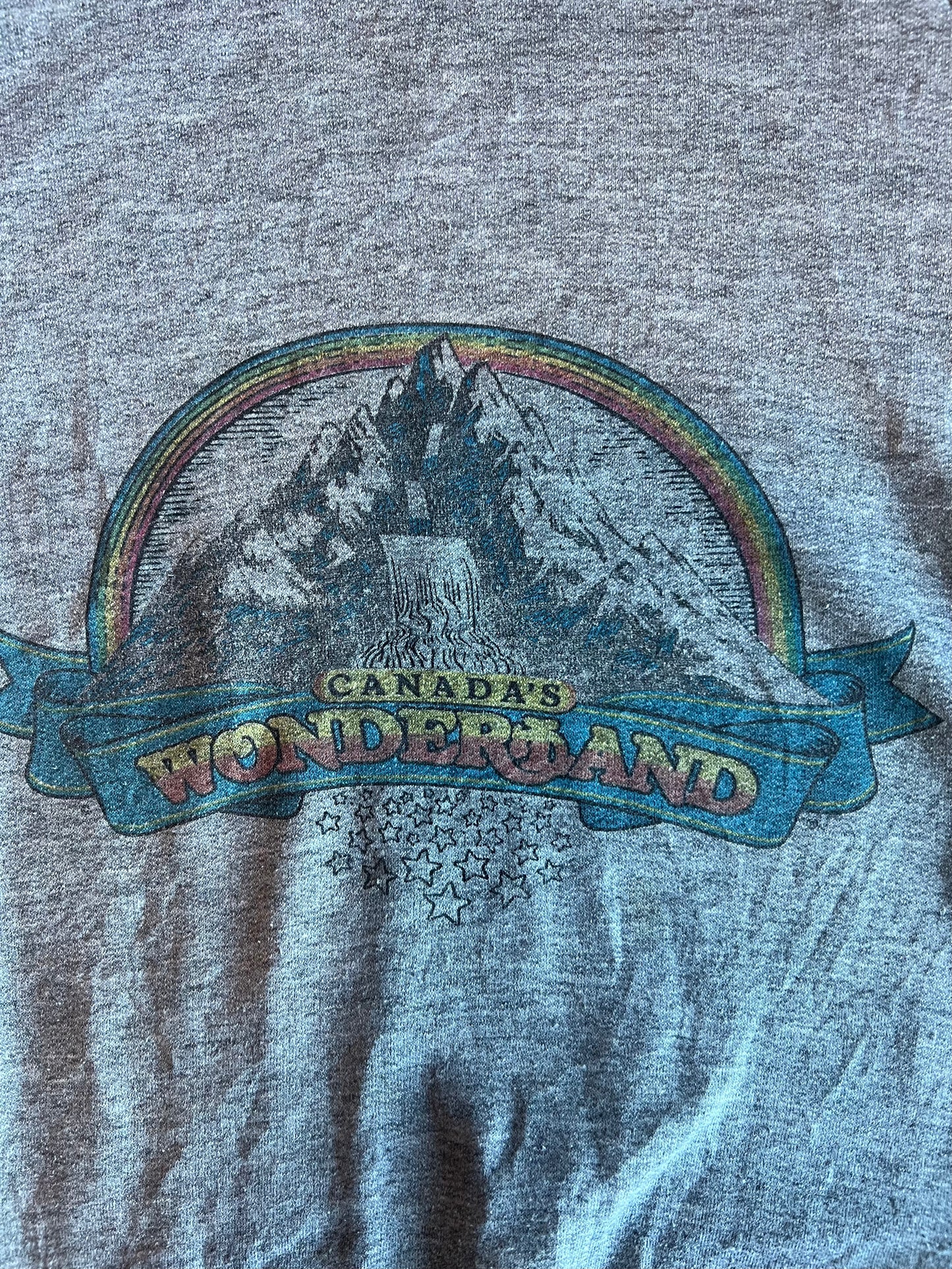 VTG Canadas Wonderland Crew Neck
