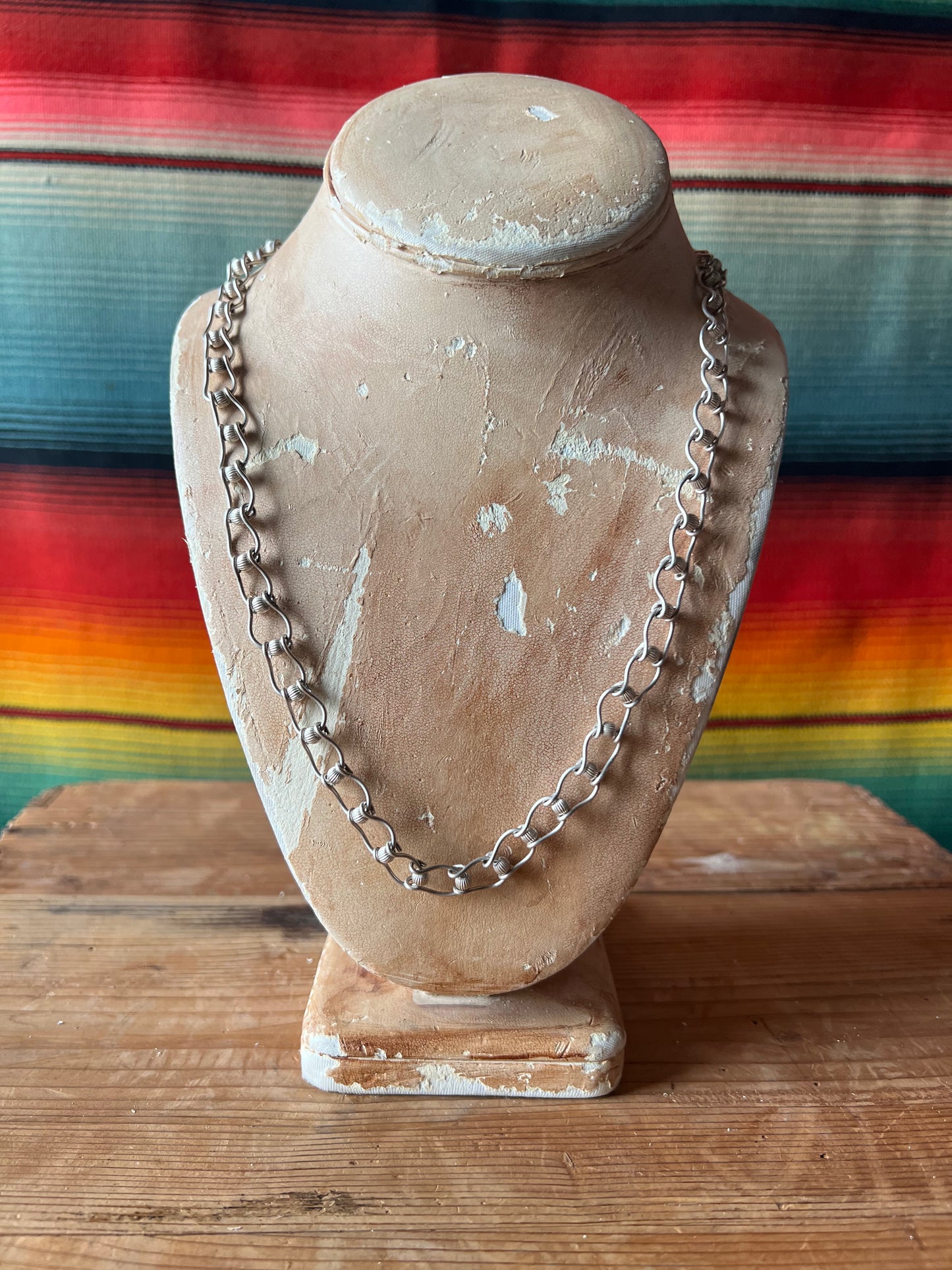 Scalloped Bead Link Chain