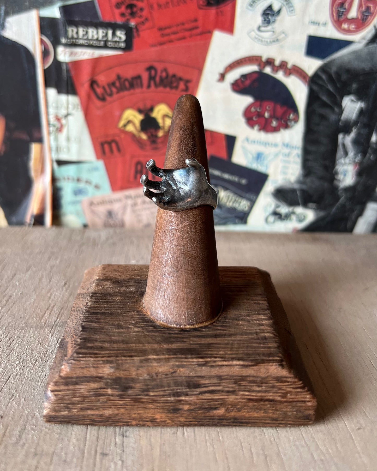 Vintage Taxco Artist Stamped Silver Hand Ring