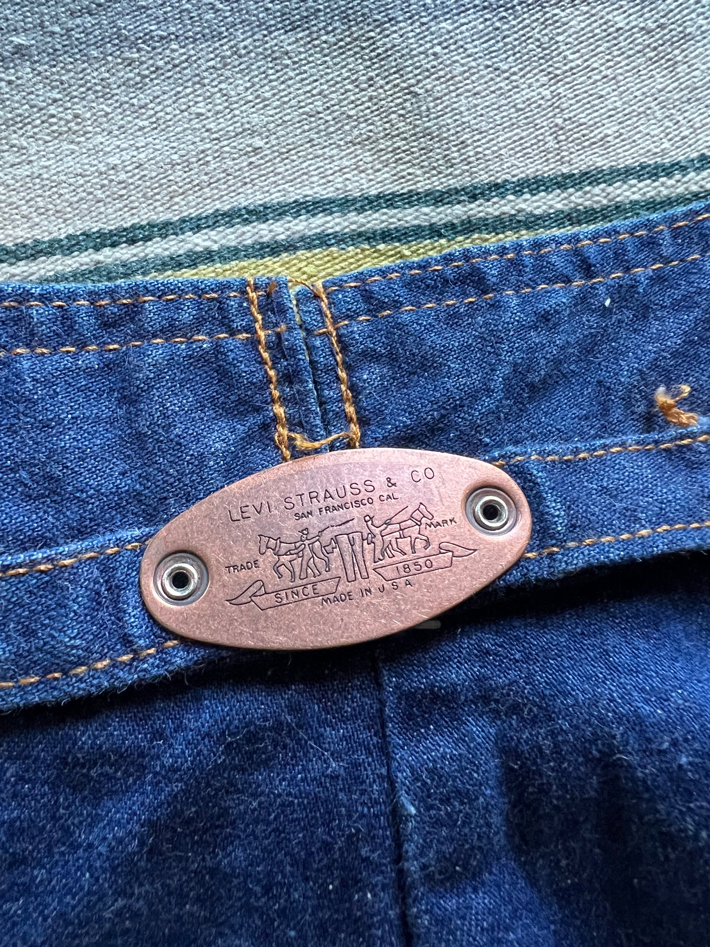Vtg 70s Levi’s Buckle Back Wide Leg Jeans