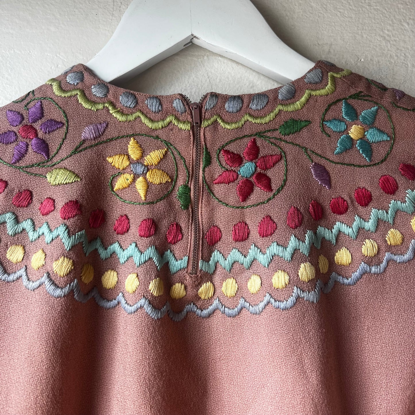 Victorian 30's Wool Crepe Embroidered Cropped Blouse