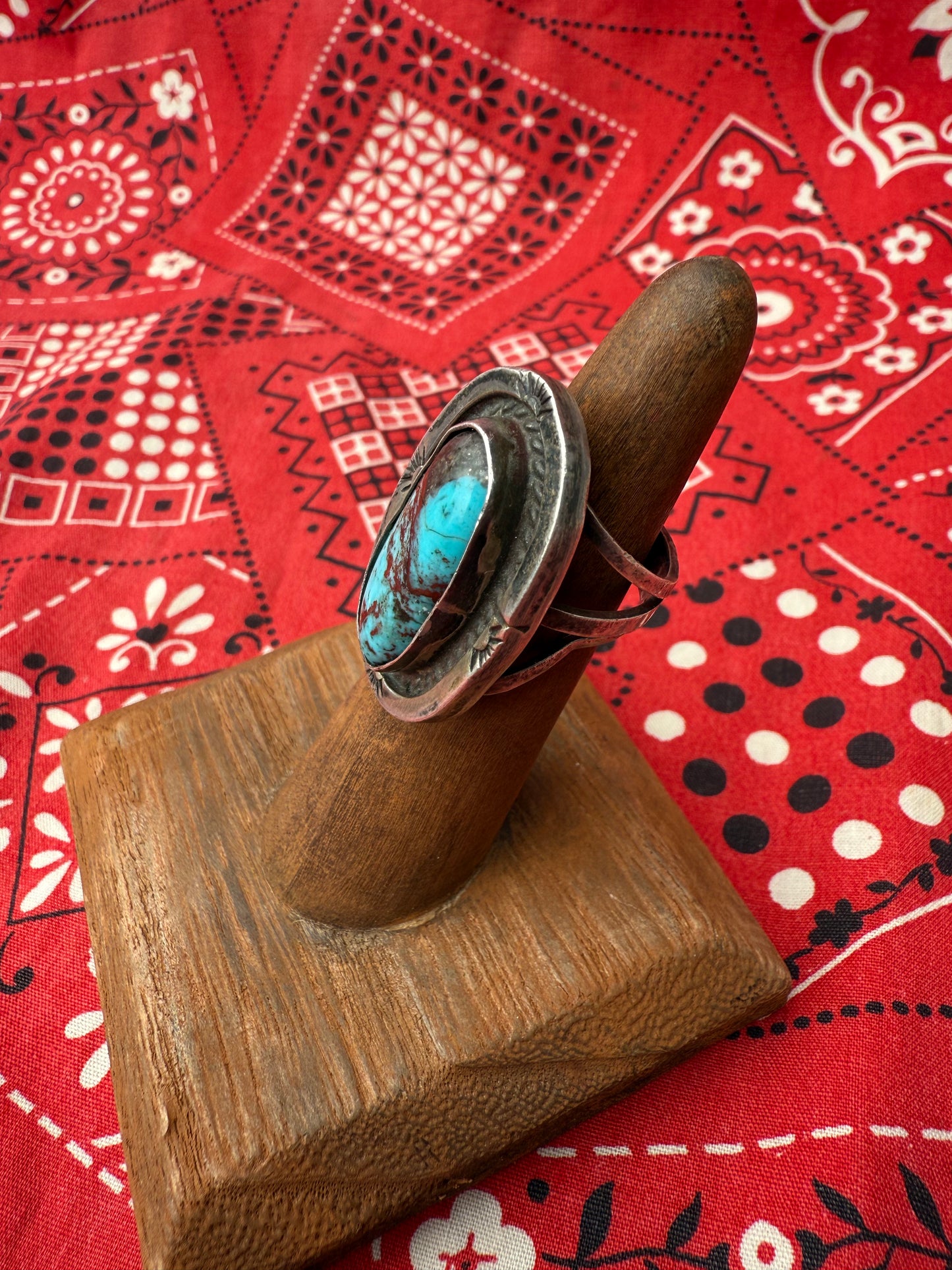 Oval Stone Triple Prong Stamped Base Ring