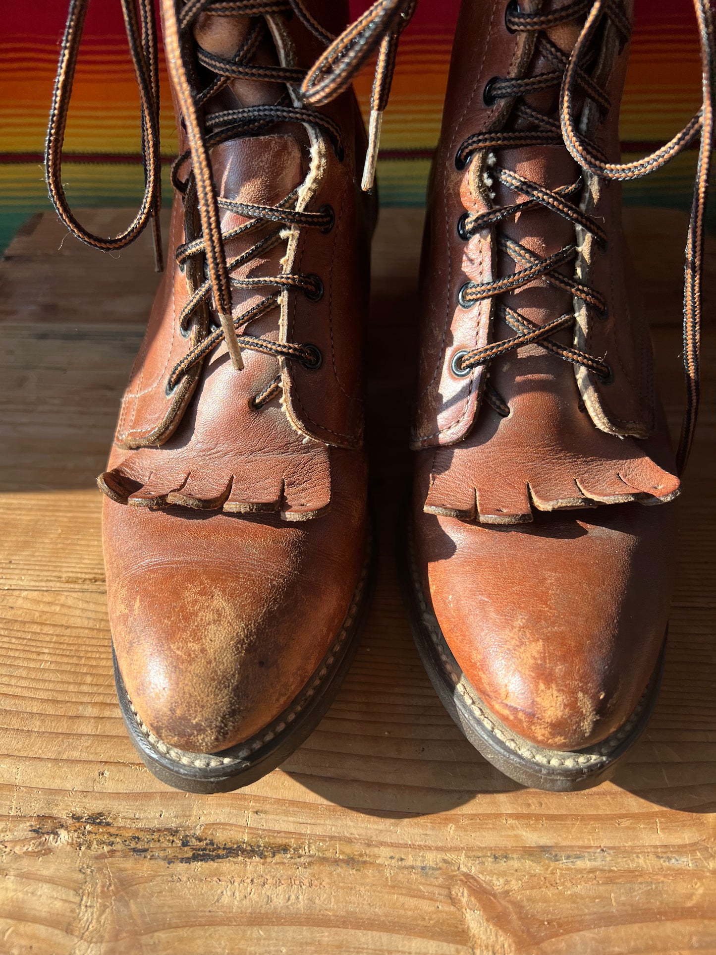 Brown Leather Ropers Size 6