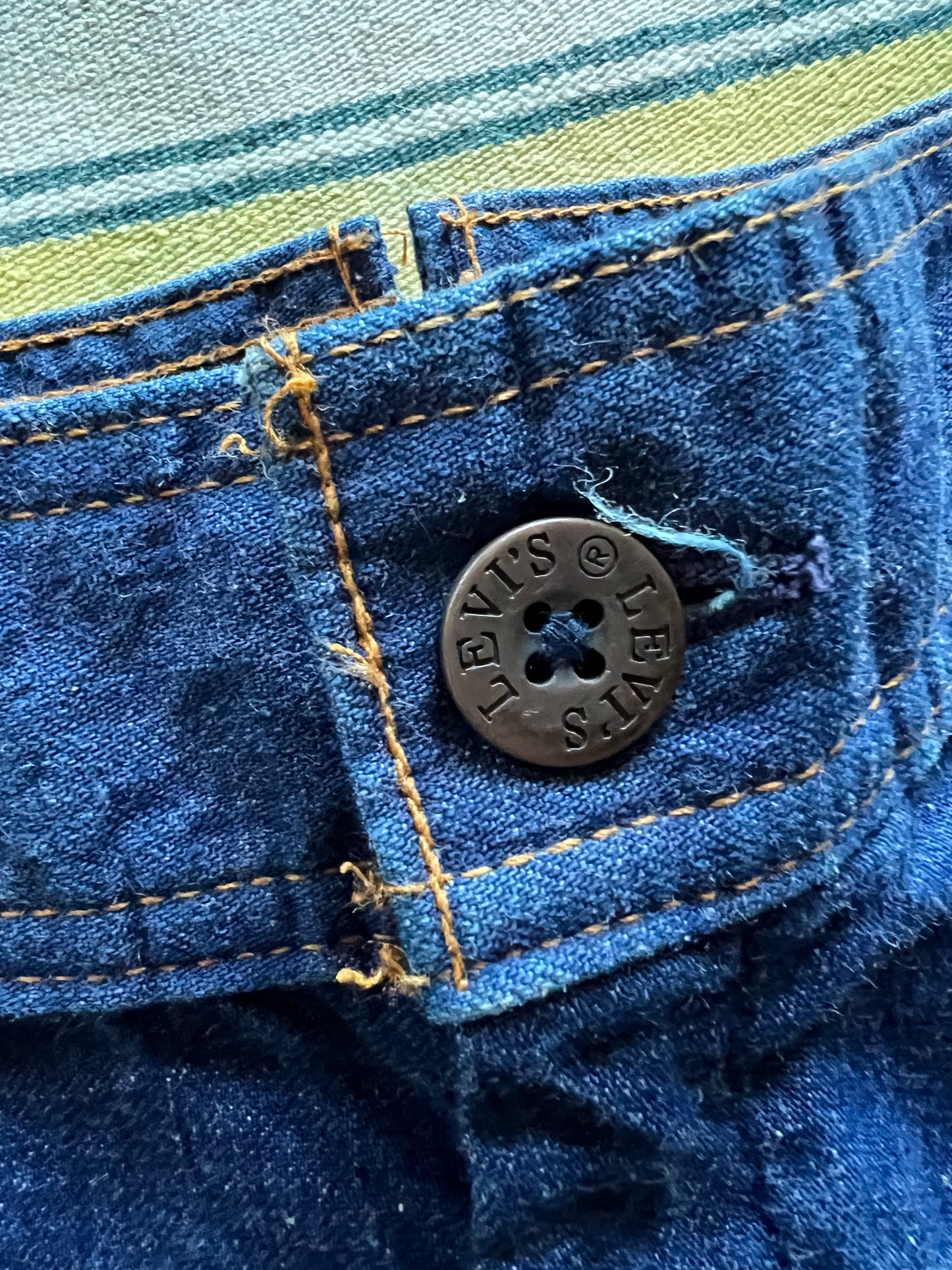 Vtg 70s Levi’s Buckle Back Wide Leg Jeans