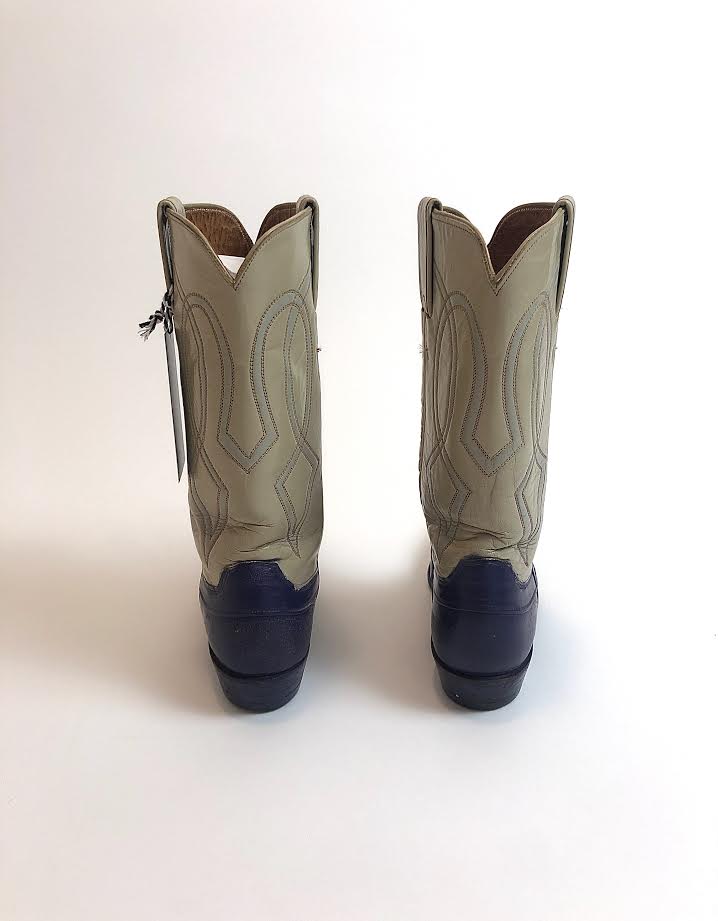 Vtg. Cream & Dark Blue Boots women's 6.5