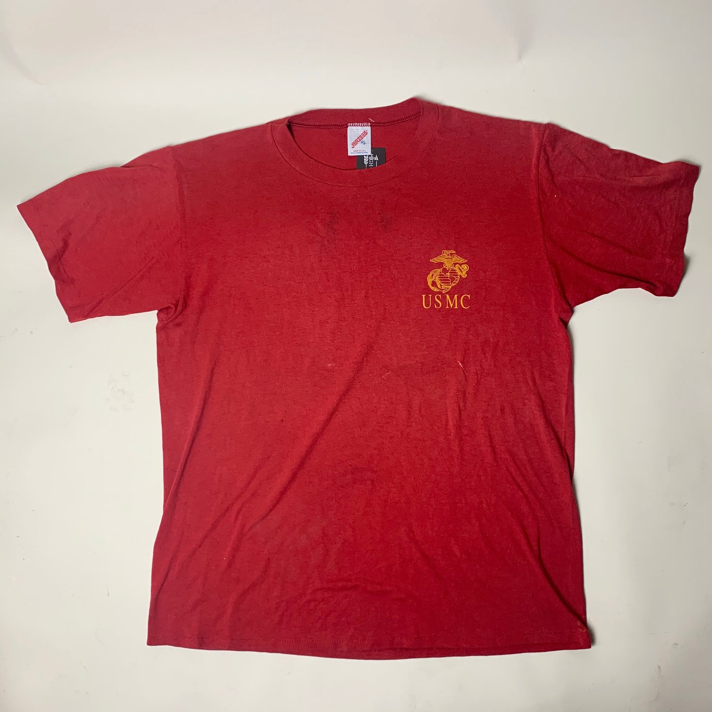 Vtg. USMC Red Tee (L)