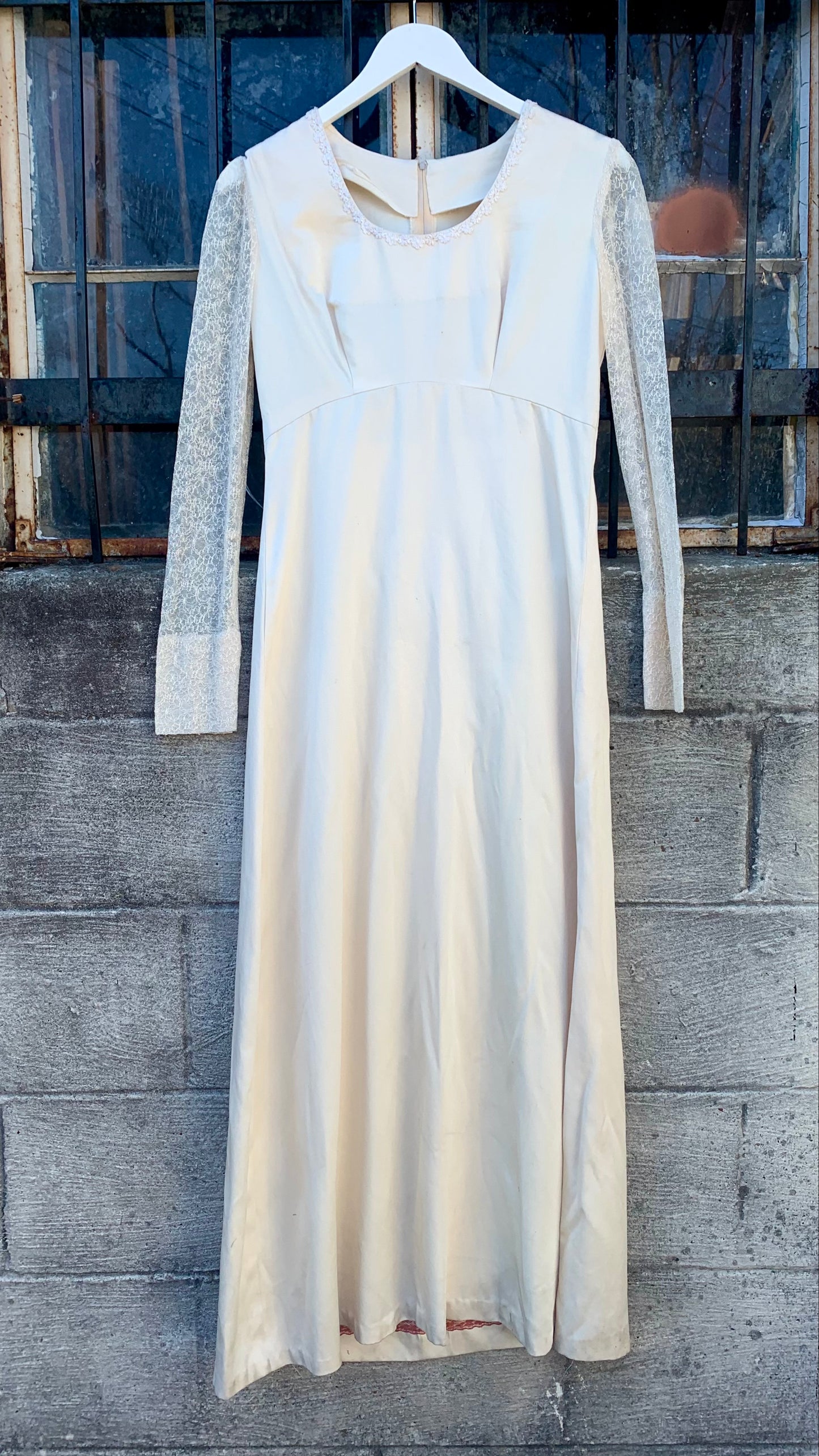 1970s Handmade Ecru Silk Wedding Dress (size 4)