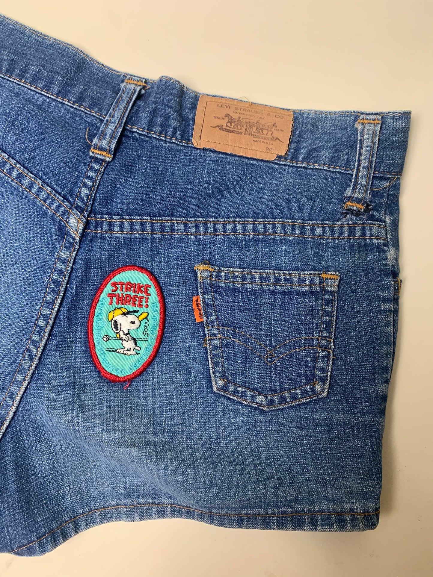 1960s Big E Levi's Patched Orange Tab Shorts 28W (Low Rise)