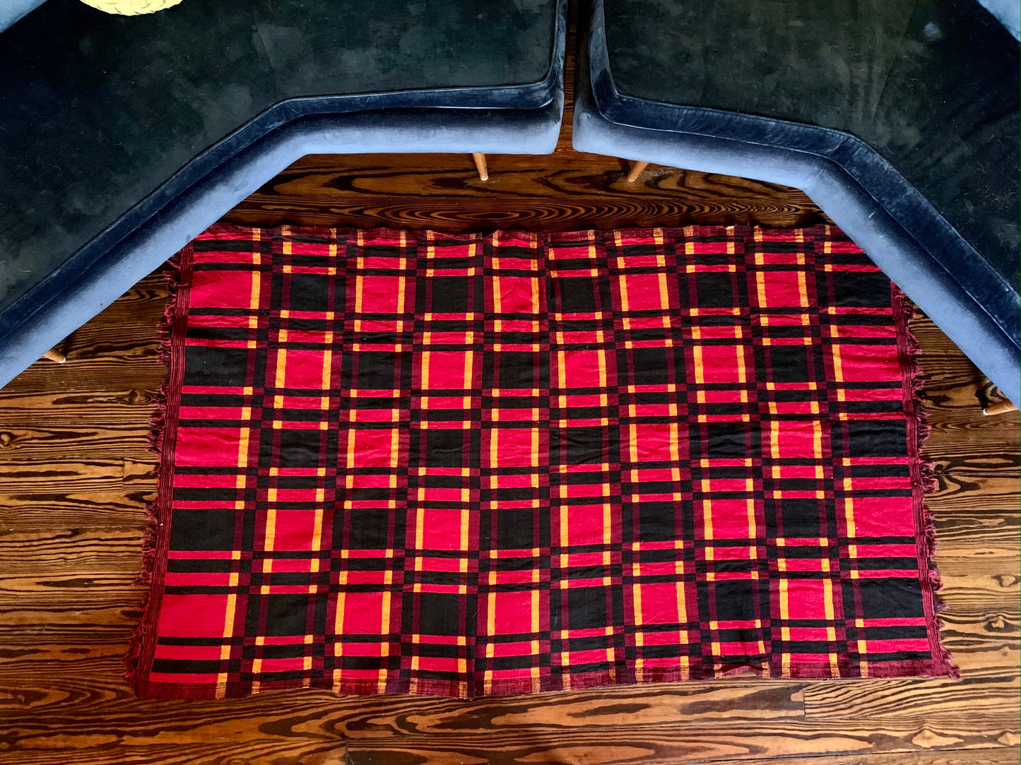 Vintage Plaid Woven Blanket/Rug 45"x74
