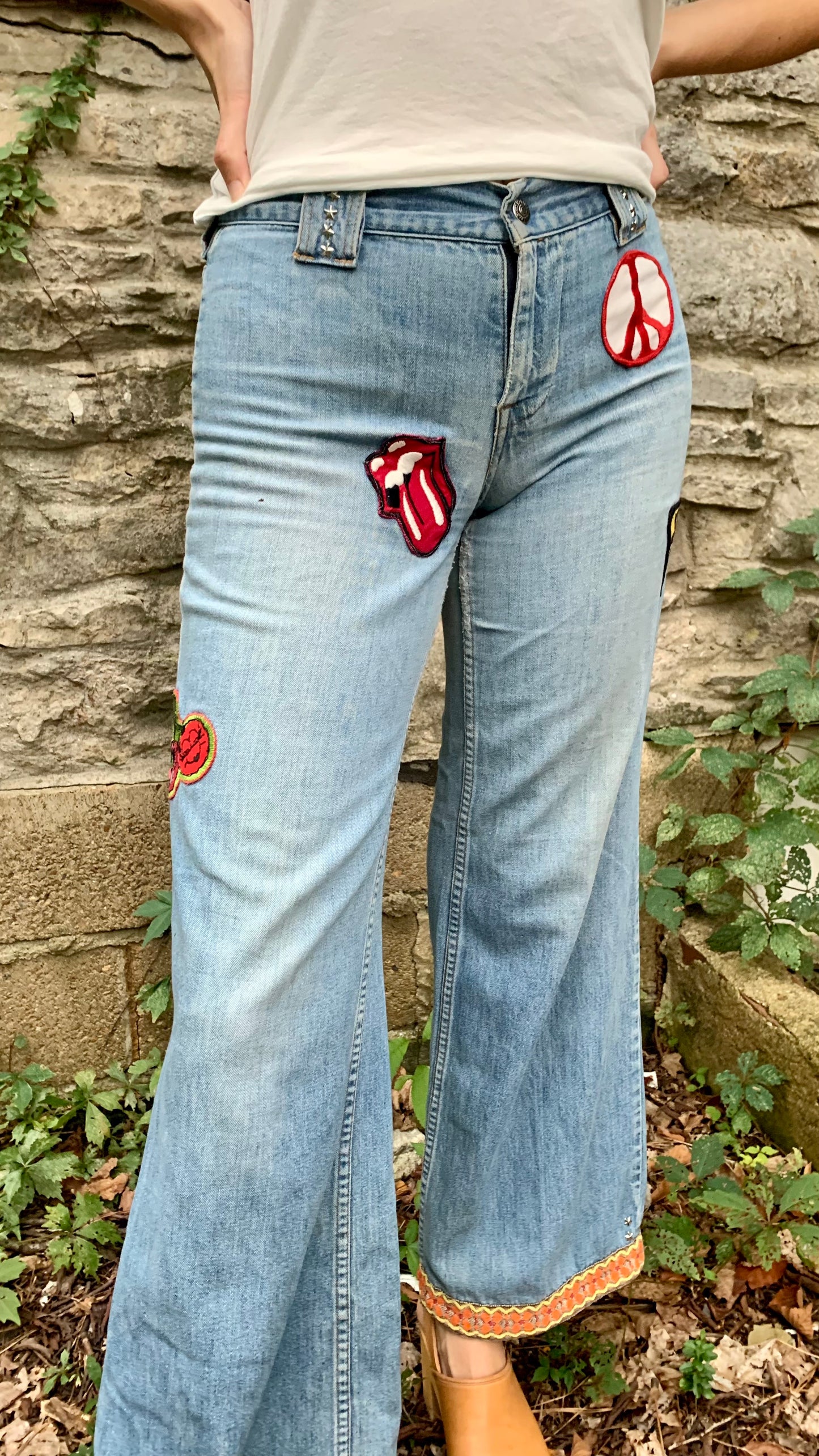 1960s Embroidered & Patched Flare Jeans 28x30 (women's 2/4)