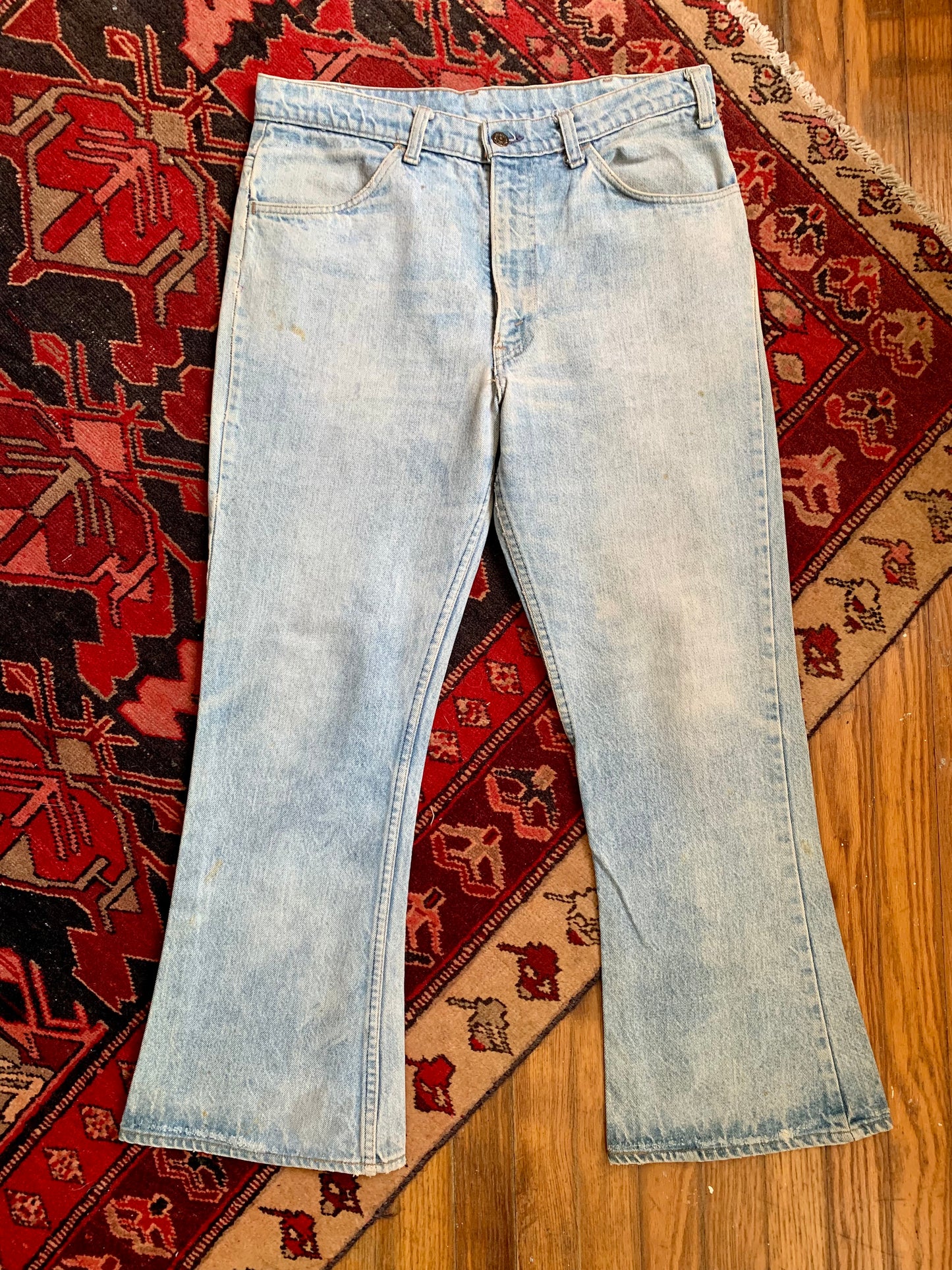 Sunfaded Vintage Levi Bells 34x28 (women's 10/12)