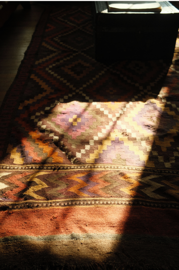 4'10"x 11'2" Handwoven Jute Rug