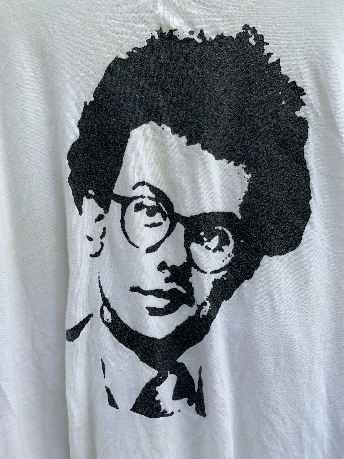 Vtg. Young Larry David White Tee (M/L)