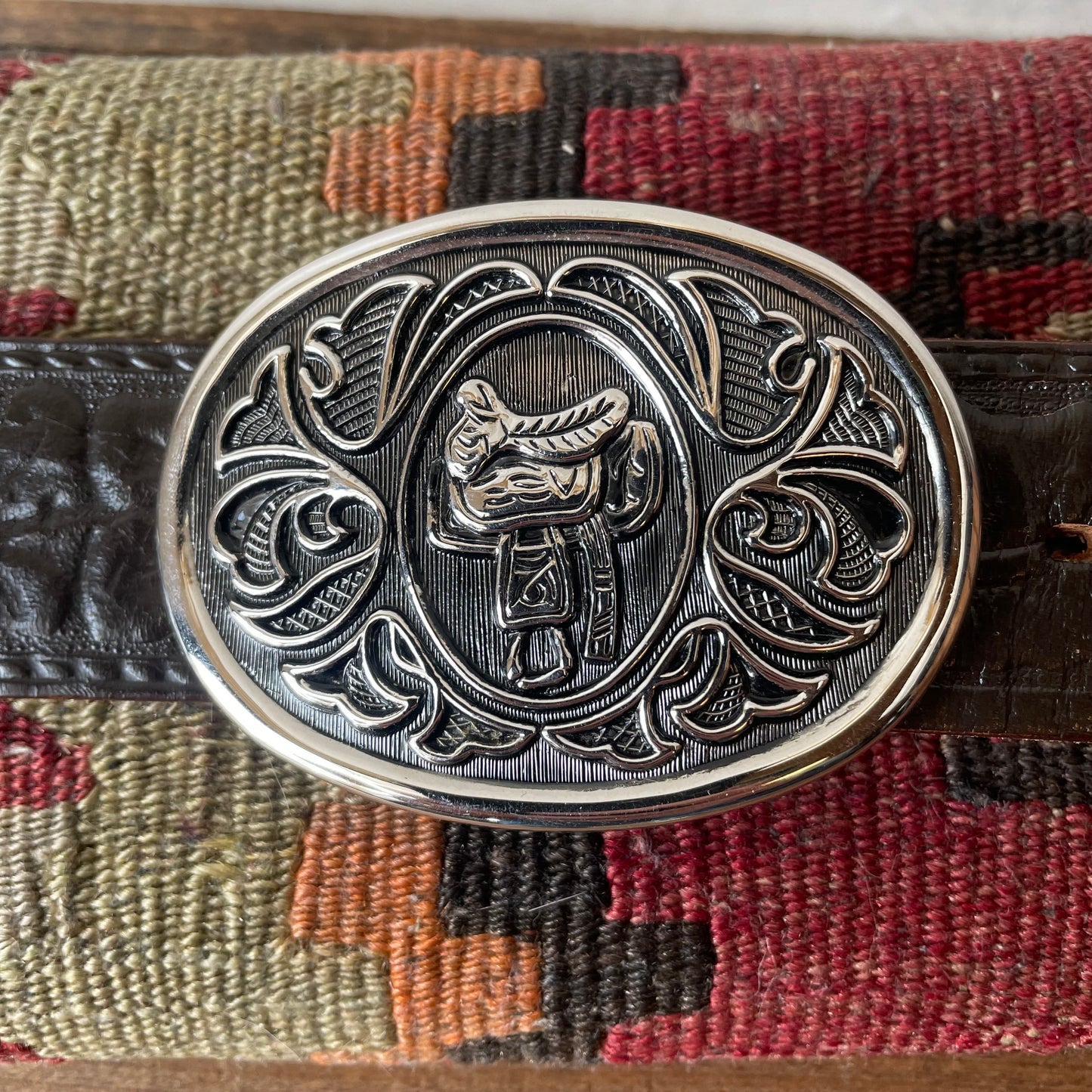 Polished Silvertone Saddle Buckle