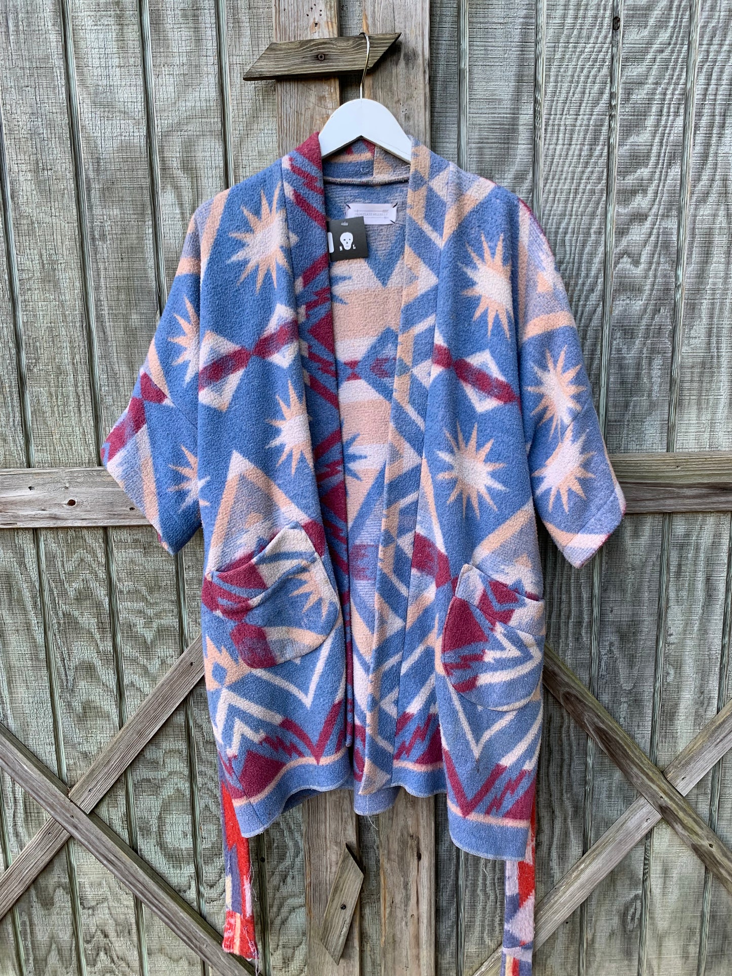 HCH made-in-house beacon blanket robe