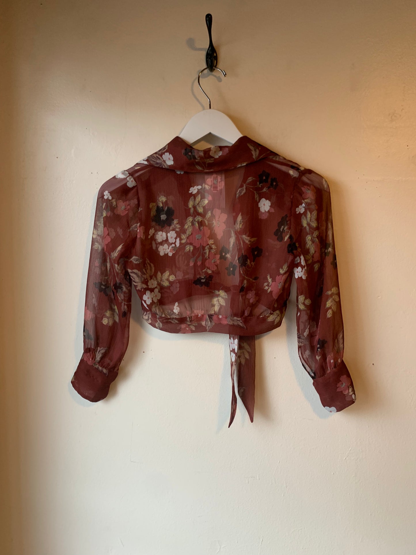 Vtg Soft Sheer Maroon Floral Tie Front Blouse (XXS/XS)