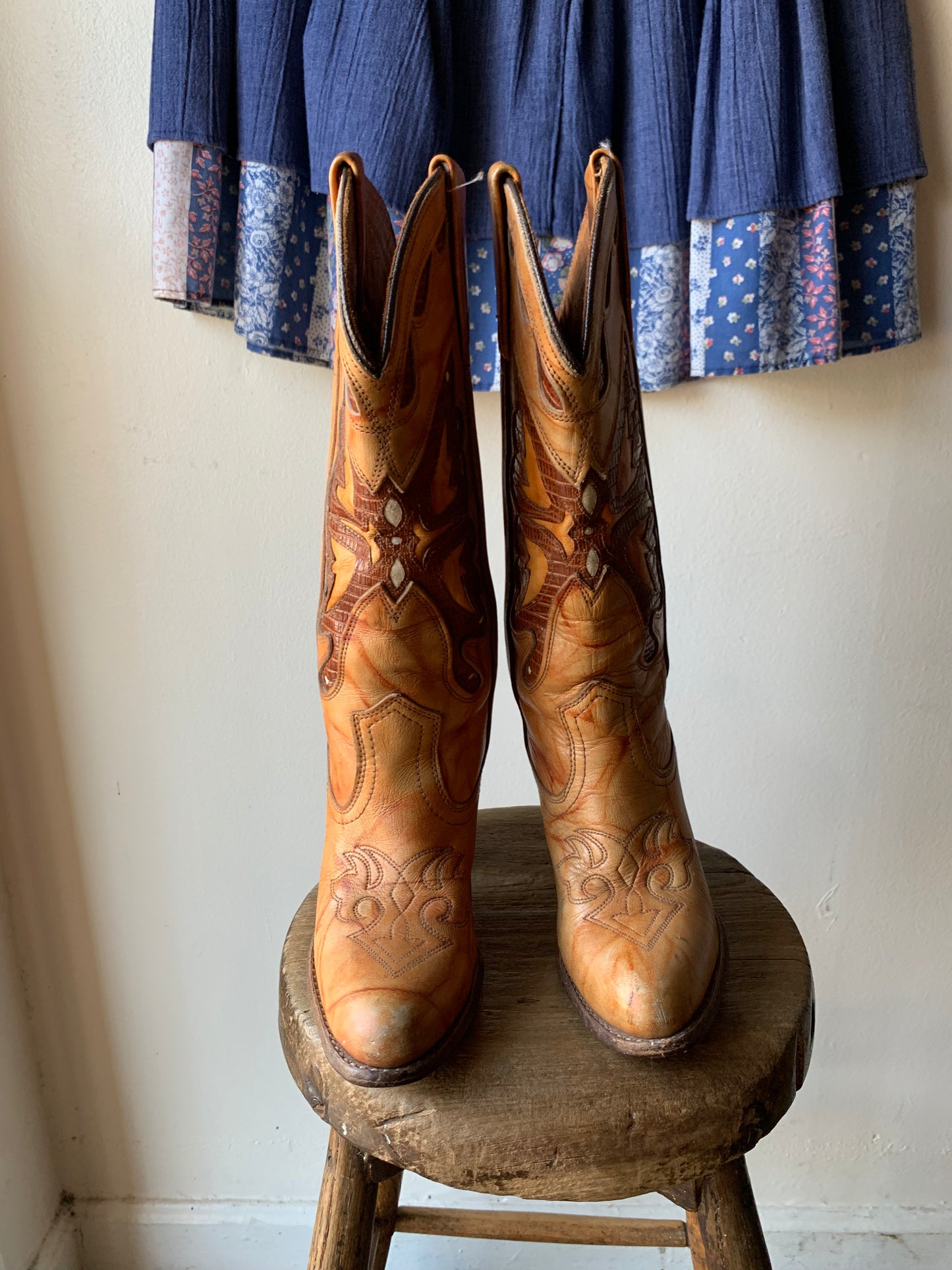 W6.5 Vintage Miss Capezio Marbled Butterfly Cowboy Boots