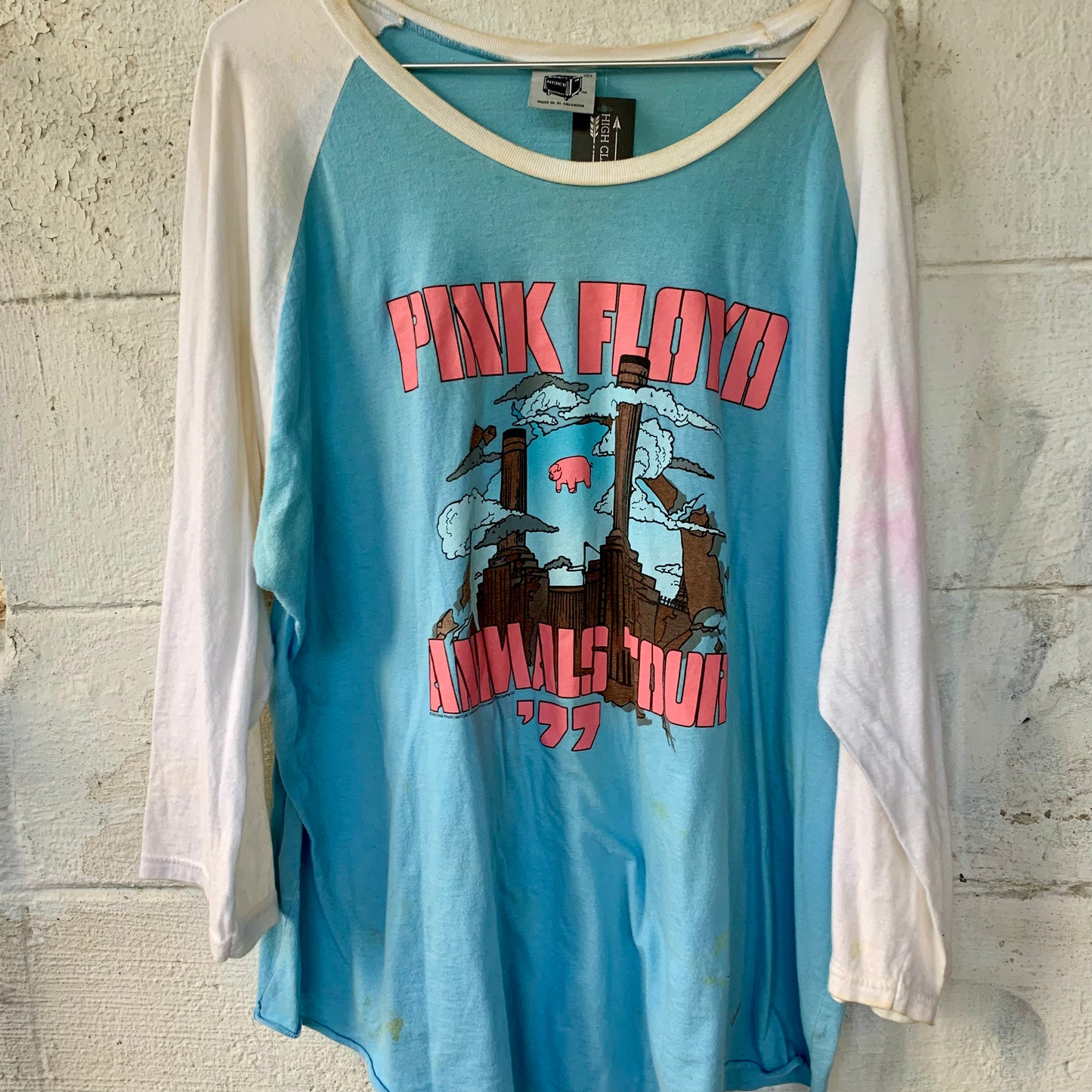 Vtg. Pink Floyd Blue Raglan Tee (XXL)