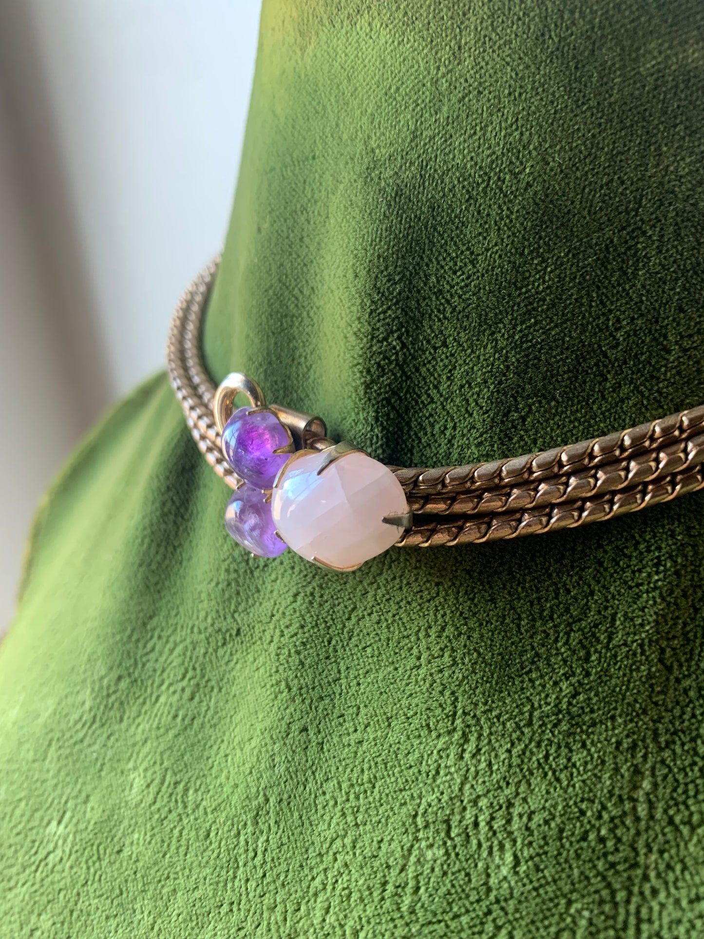 Goldtone Choker with Purple Stone Pendant