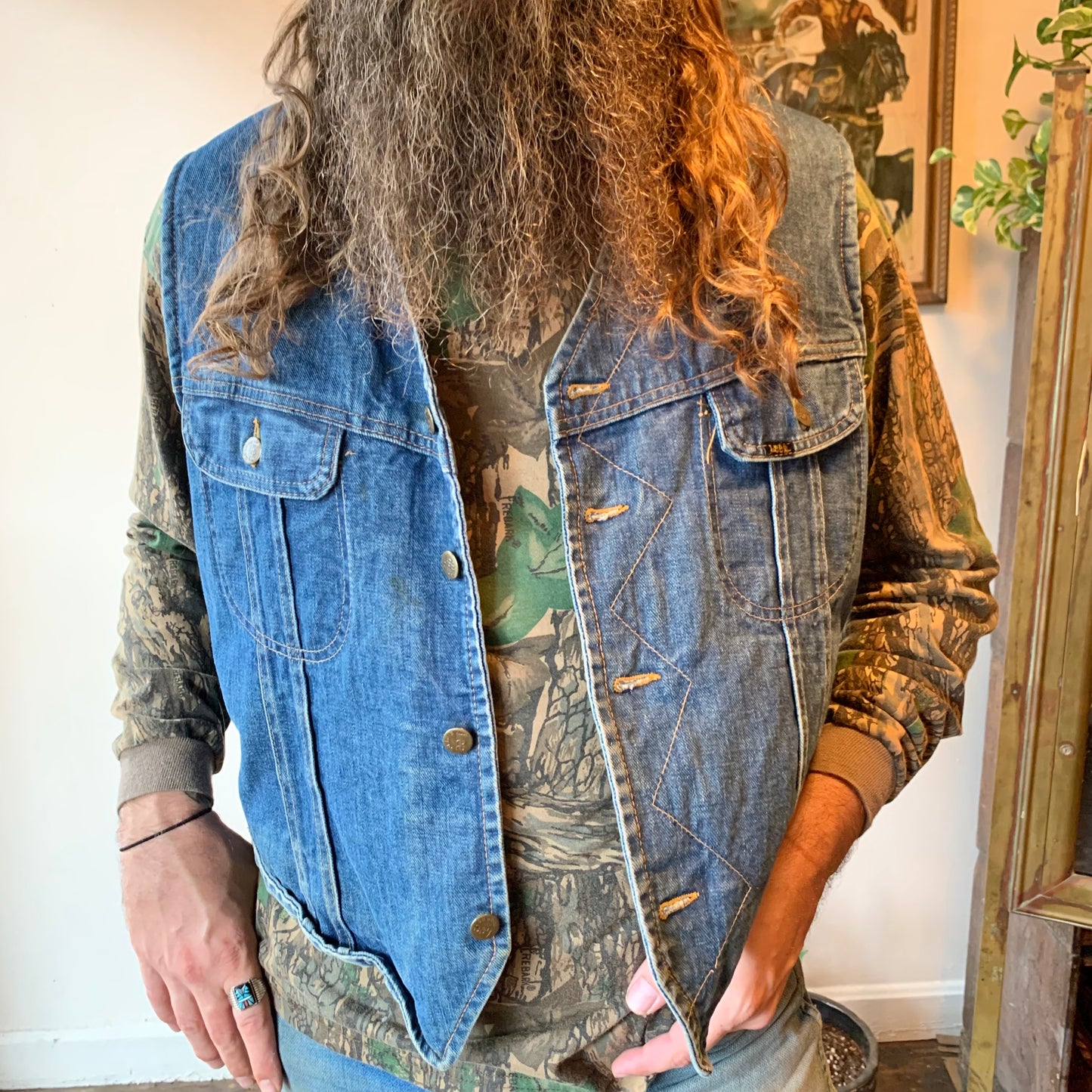 Storm Rider Sherpa and Denim Western Vest (L/XL)