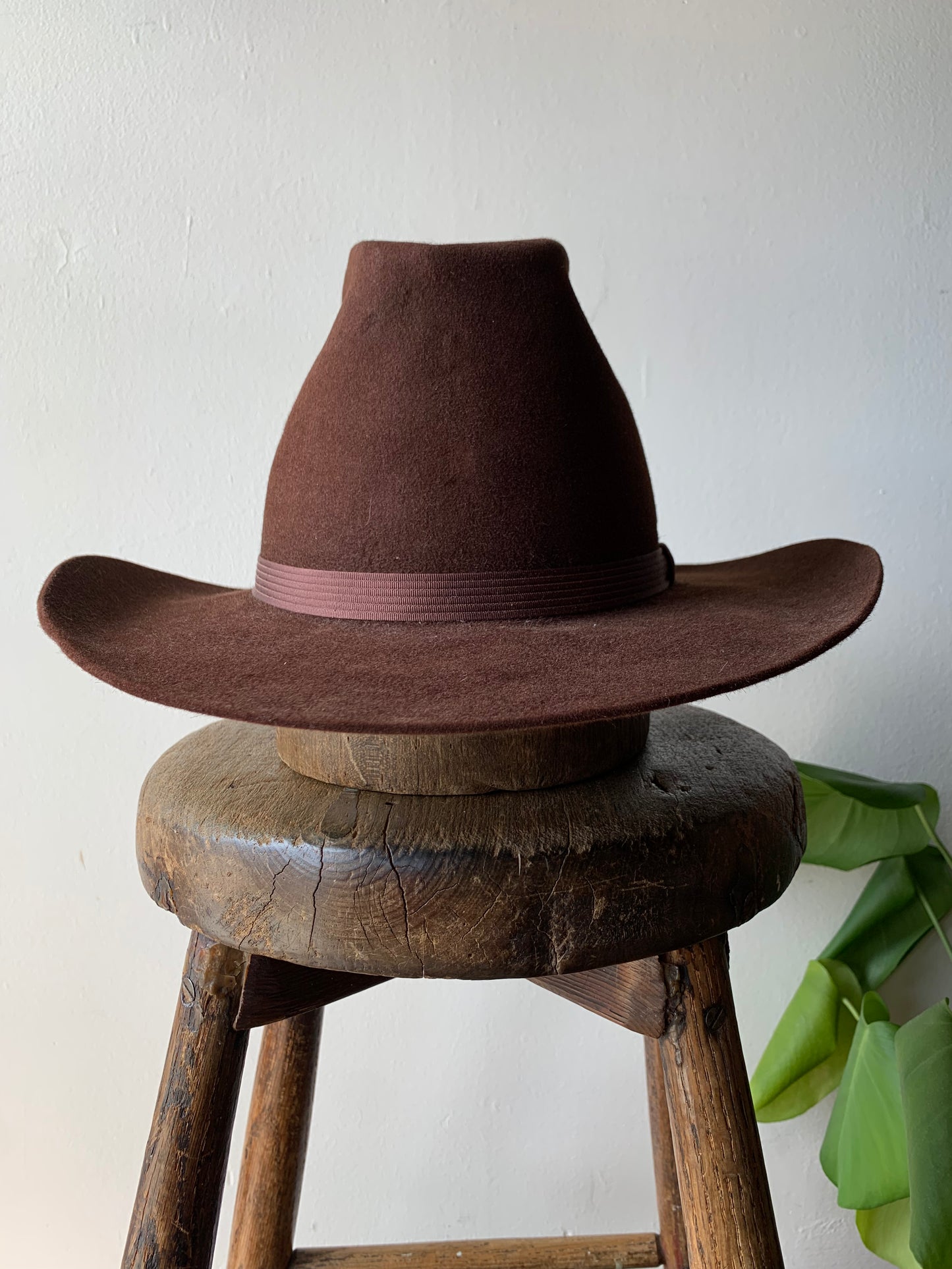 Size 7: Vintage Chocolate Brown Dancer The Hatter Hat