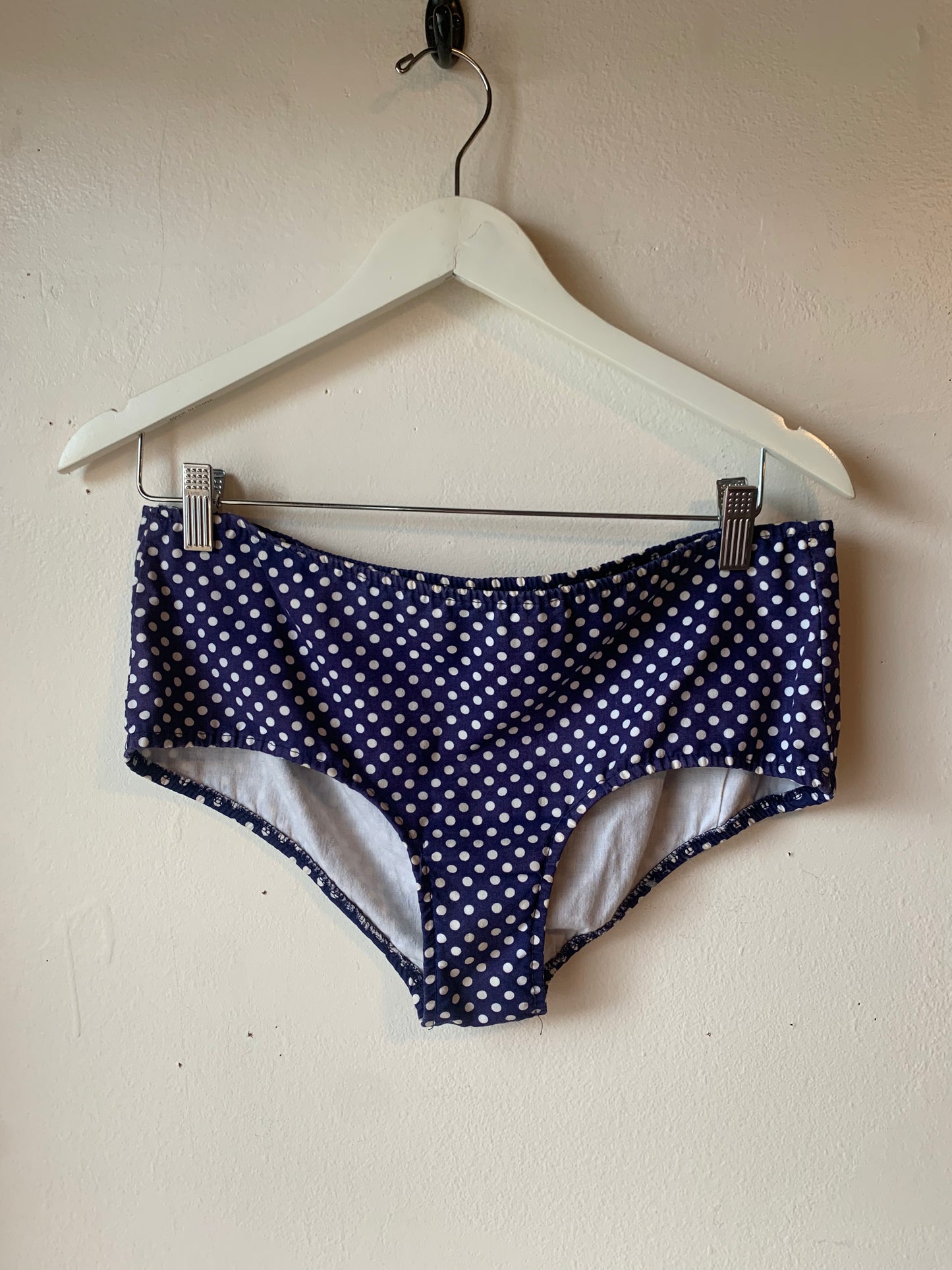 Vtg. Blue Polkadot Swimsuit (S/M)