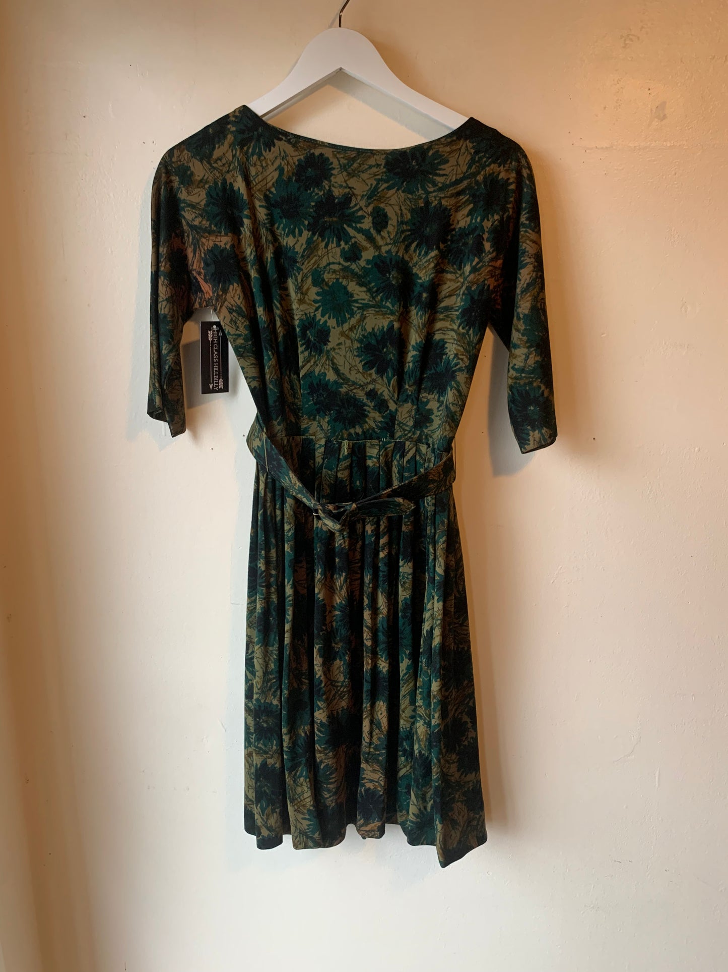 Giselle New York Dark Green Floral Button Up Dress w/ Belt (S)