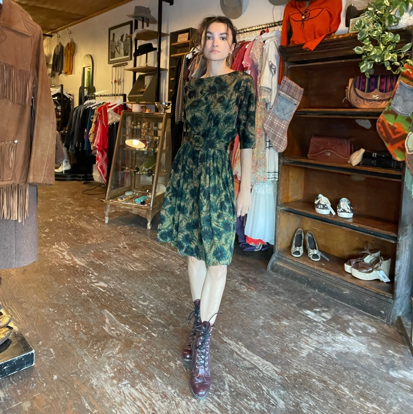 Giselle New York Dark Green Floral Button Up Dress w/ Belt (S)