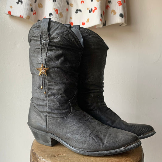 W8 80s Black Cowboy Boots w/ Bolo Charm