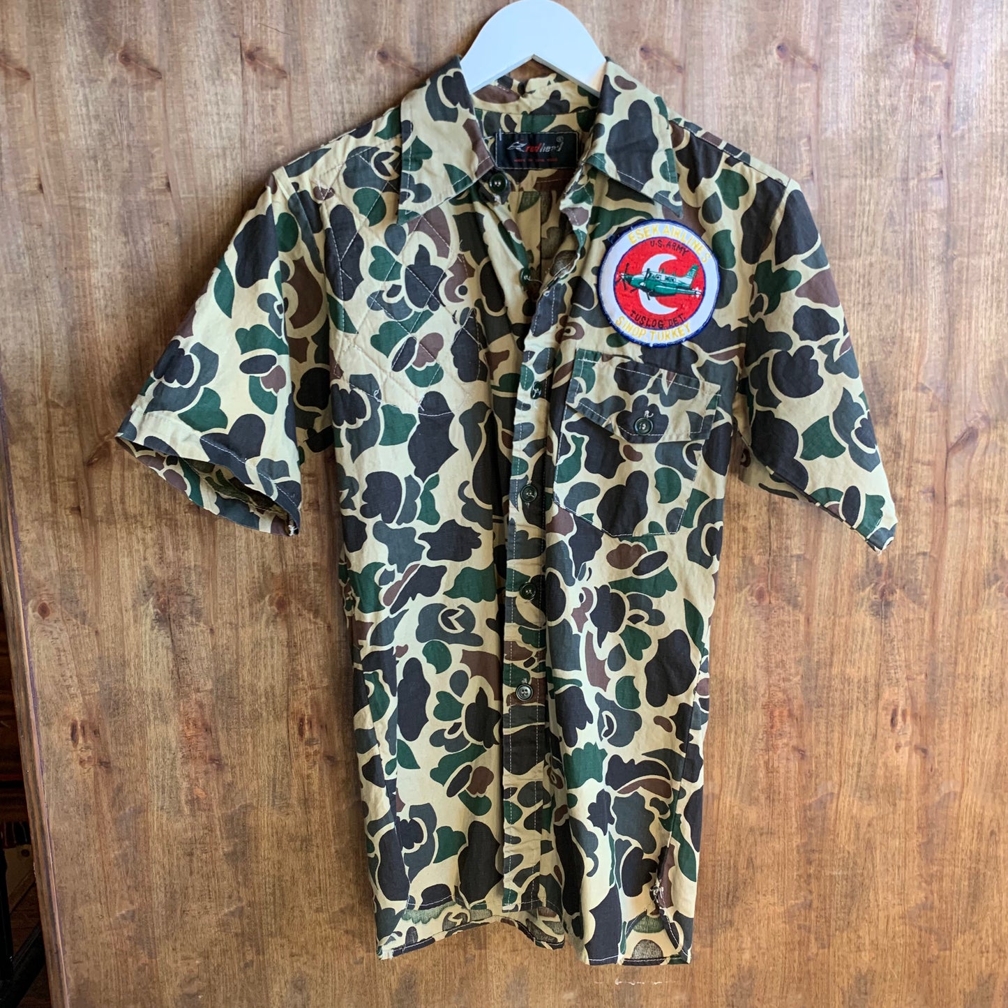 ESEK Airlines Camo Button Down Shirt (S)