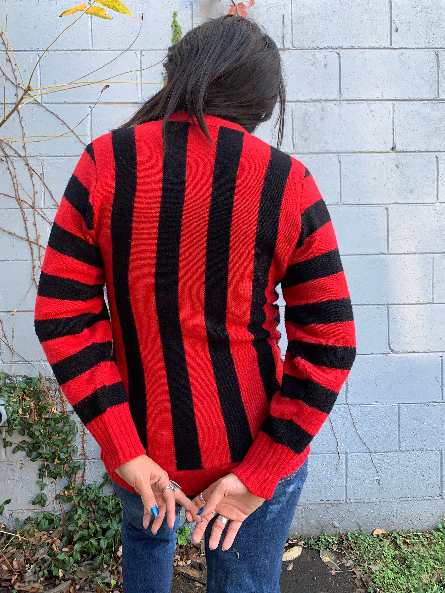 Red & Black Striped V Neck Sweater (M)